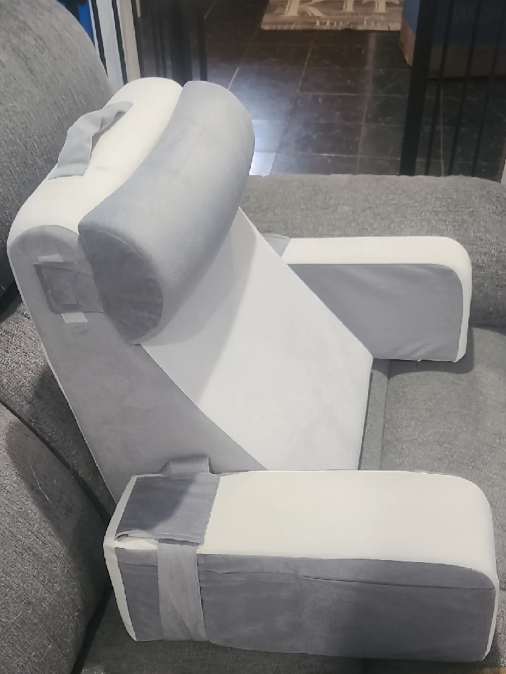 Source Unknown padded support
